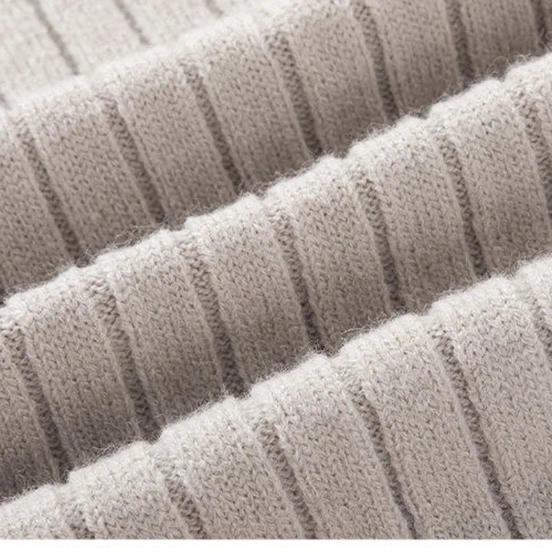 Leo | Men's Quarter Zip Slim-Fit Sweater