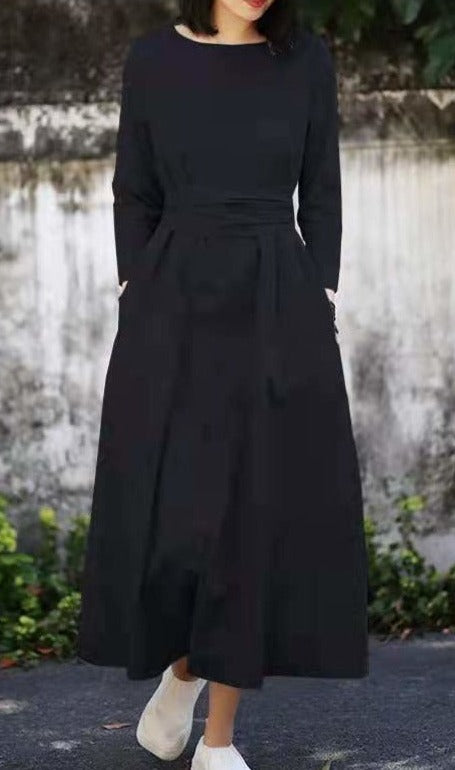 Flavia| Tailored and elegant winter dress