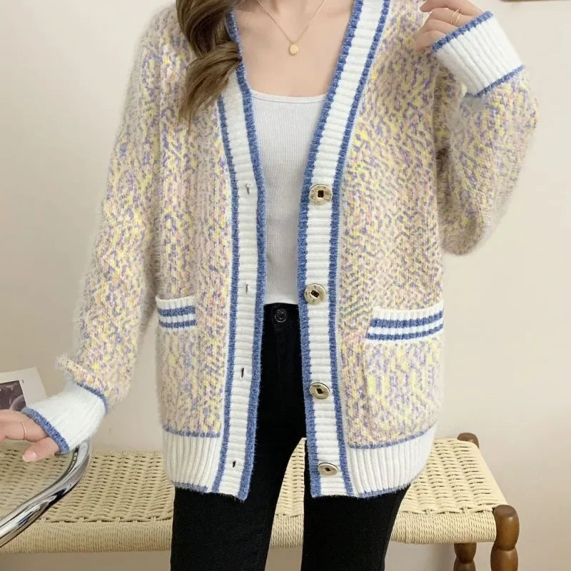 Nicolasa | Elegant and versatile winter cardigan