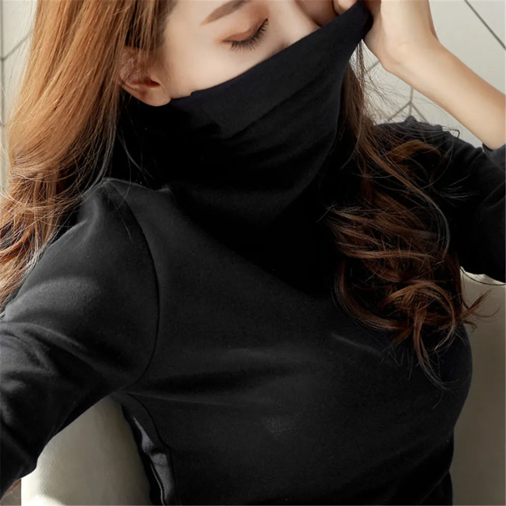 Vanja | Thin, warm long-sleeved T-shirt for women