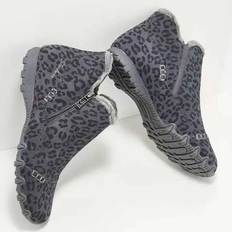 Claudia | Casual and supportive orthopedic boots