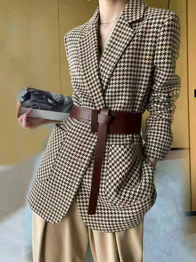 Maricarmen | Houndstooth blazer
