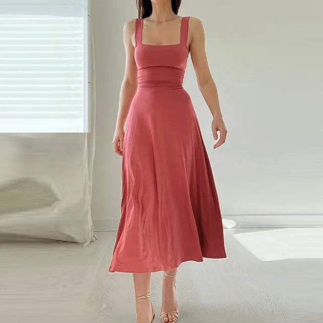 Querida® | Elegant Dress With Square Neckline