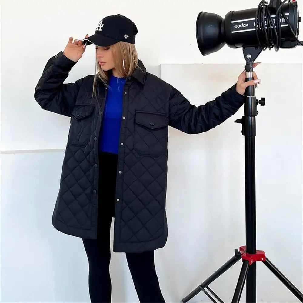 Zaida | Classic padded jacket with snap fasteners for women