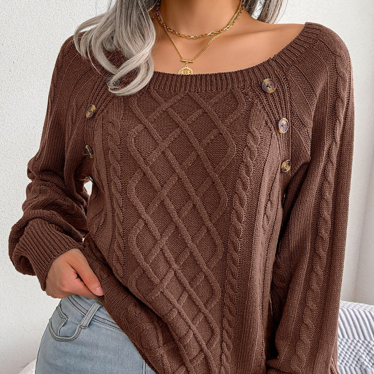 Ela | Elegant knitted sweater for women