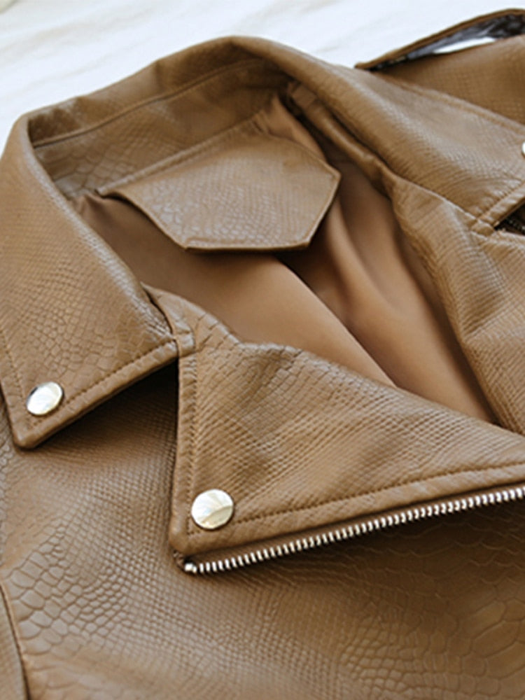 Helena | Timeless and elegant winter coat