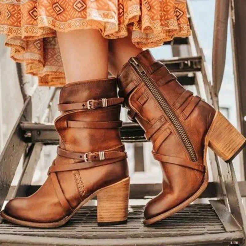 Blanca | Supportive and trendy orthopedic boots