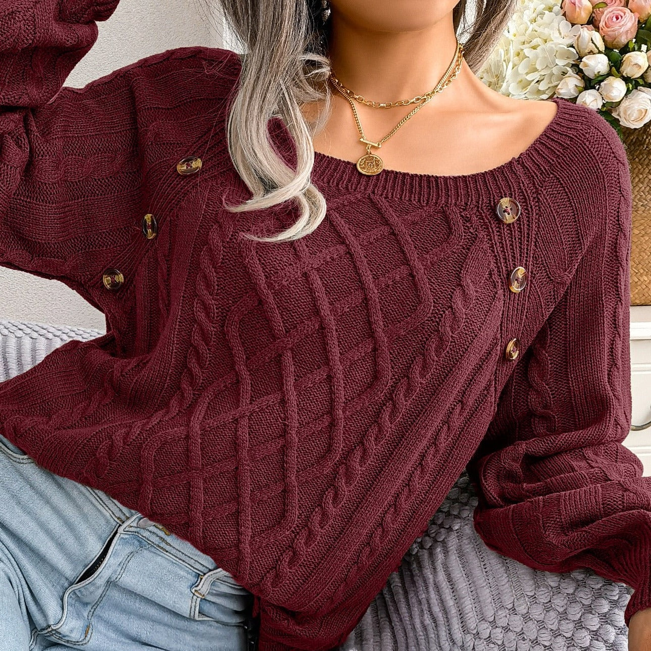 Ela | Elegant knitted sweater for women