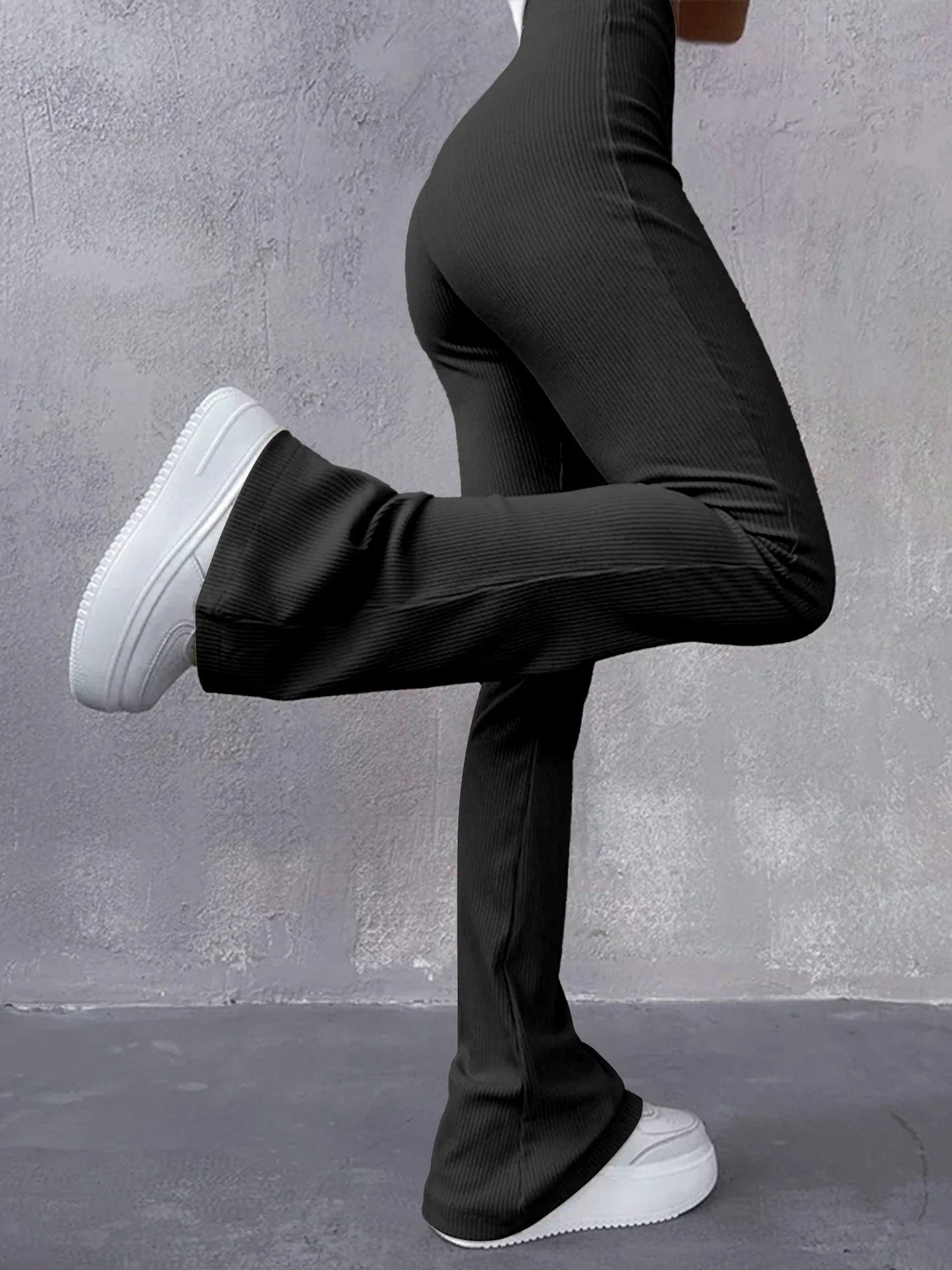 Eugenia® | Ribbed Flared Trousers High Waist