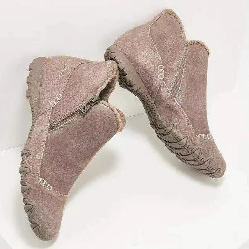 Claudia | Casual and supportive orthopedic boots