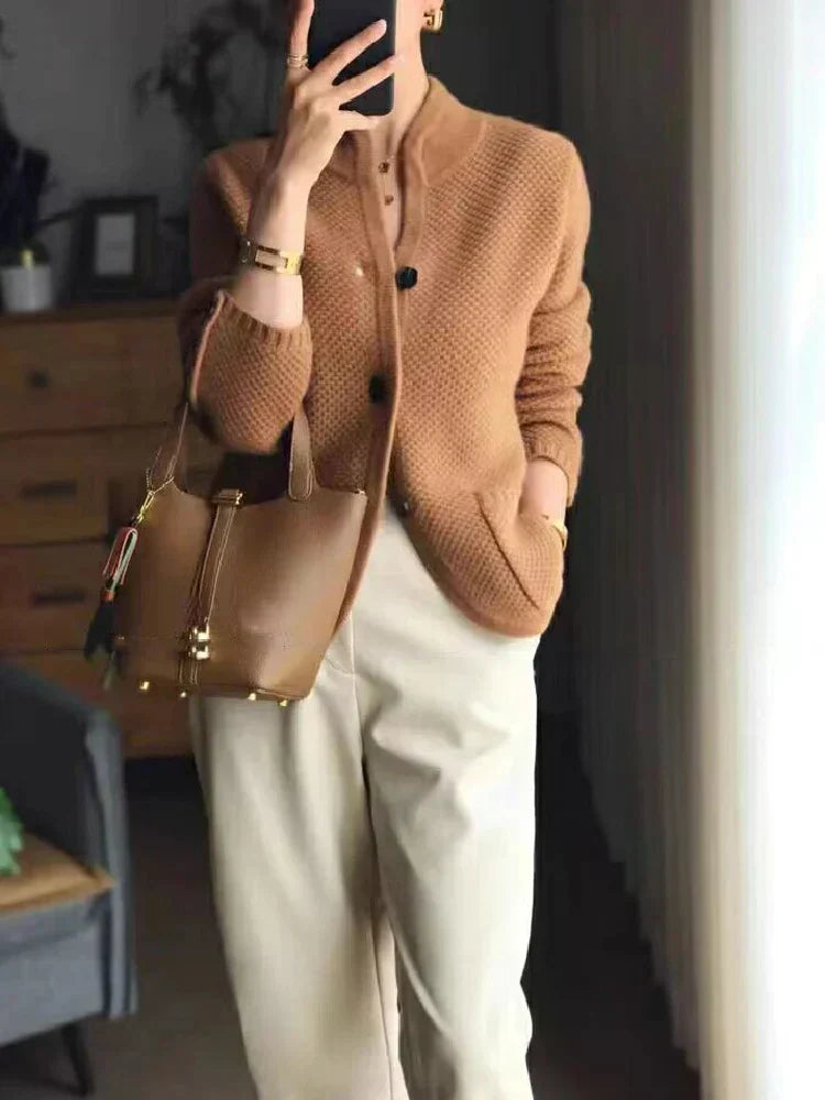 Mariana® | Elegant and versatile winter sweater