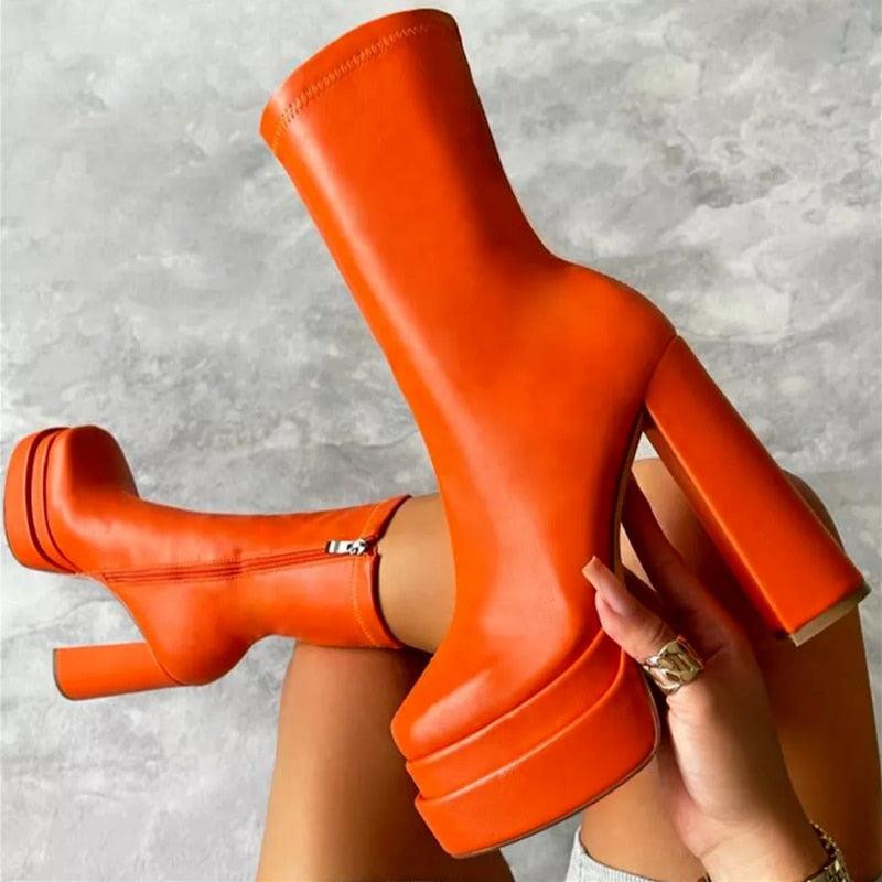 Larisa | Flat ankle boots