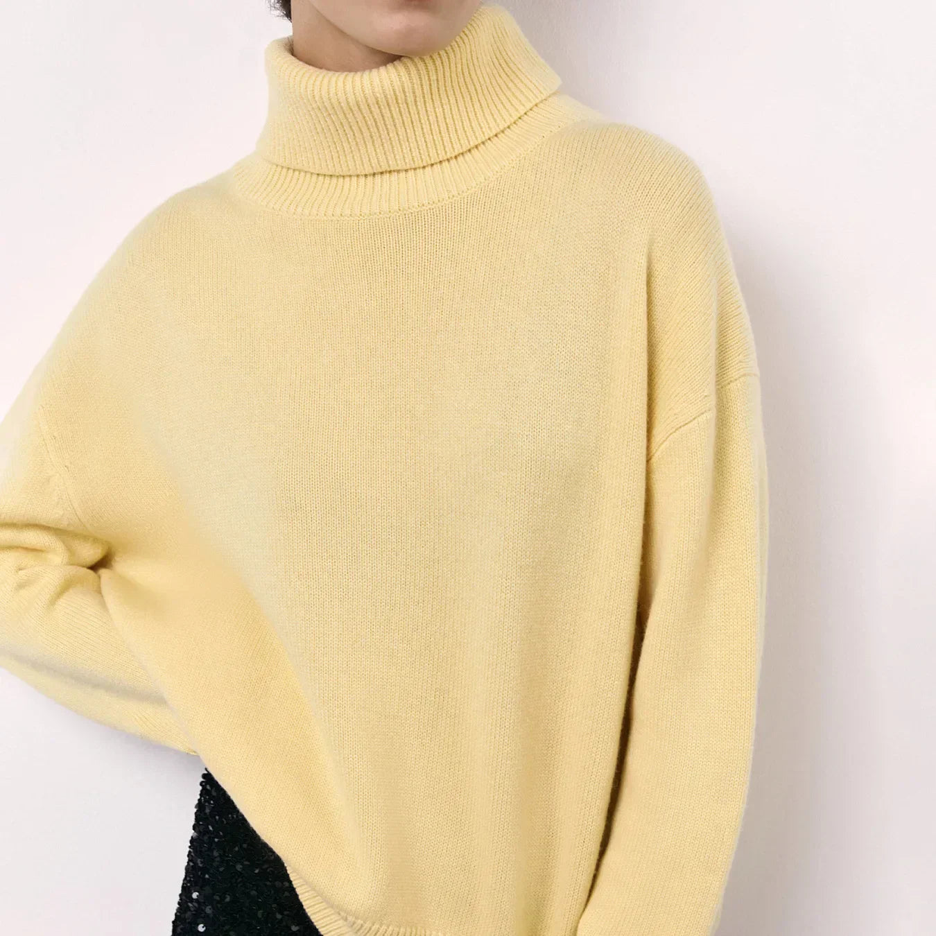 Marcia | Versatile turtleneck sweater for women