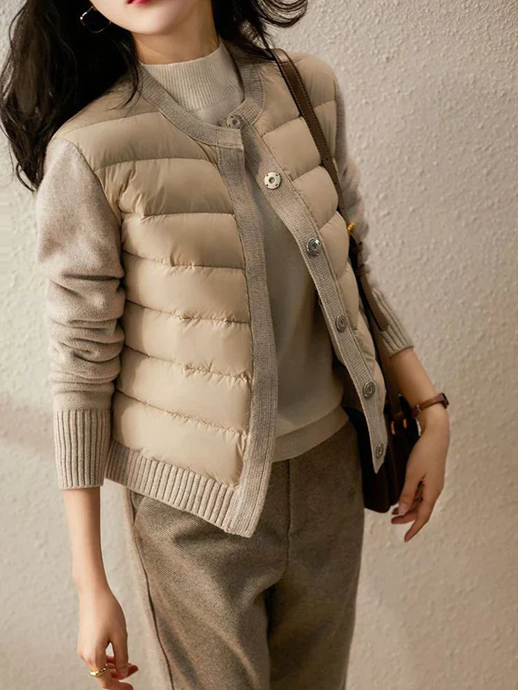 Sandra | Relaxed and timeless winter garment