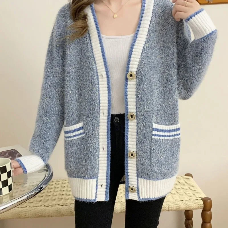 Nicolasa | Elegant and versatile winter cardigan