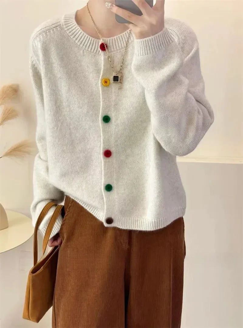 Beatrice | Colorful knotted knitted coat for women