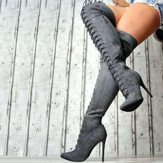 Yamel | Supportive and modern orthopedic boots.