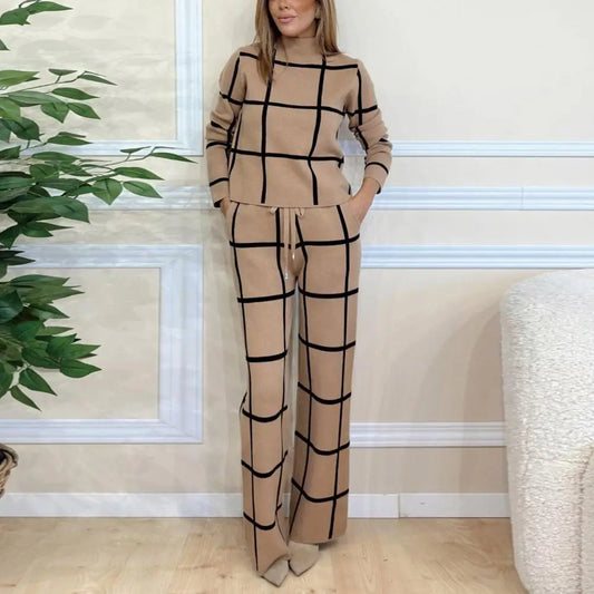 Soledad | Checked long sleeve shirt and high waist wide leg trousers