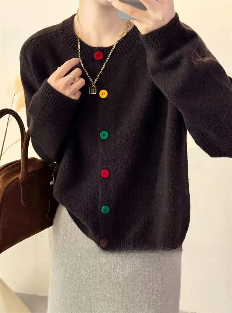 Beatrice | Colorful knotted knitted coat for women