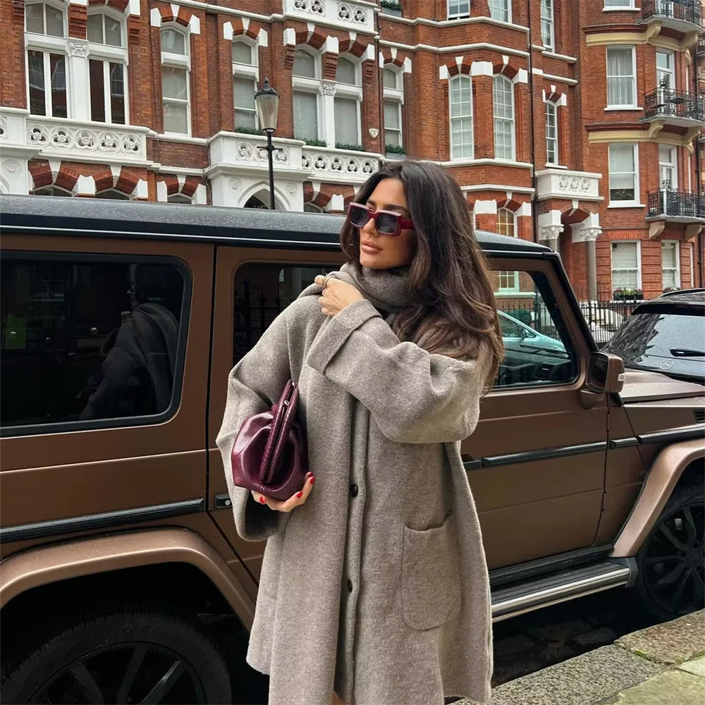 Rosario | Elegant and casual women's knitted coat with scarf