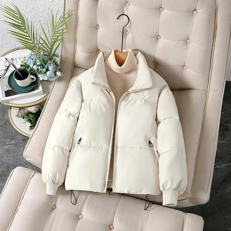 Eliana | Fashionable and uncomplicated winter jacket