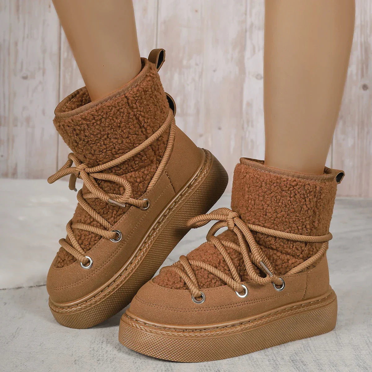 Karen | Non-slip, waterproof short boots
