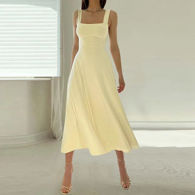Querida® | Elegant Dress With Square Neckline