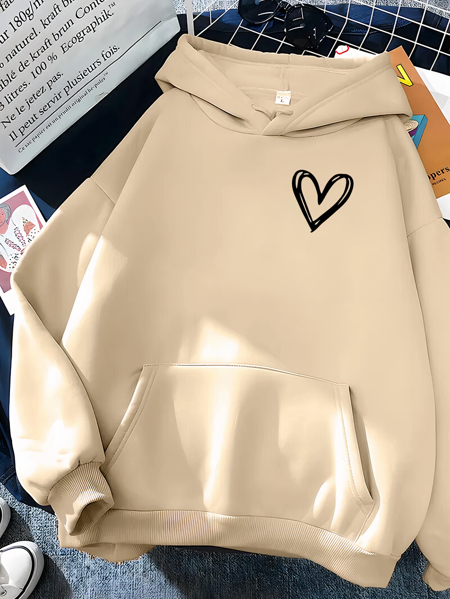 Dora | Women's heart print hoodie