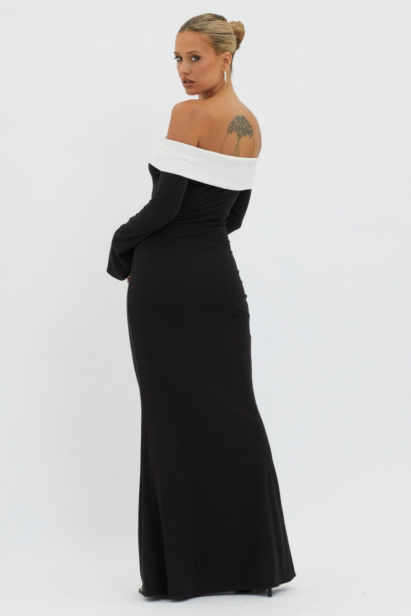 Nahir® | Off-The-Shoulder Maxi Knit Dress