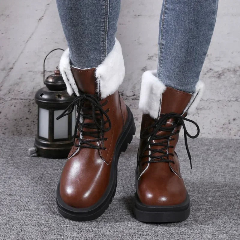 Paola | Custom-made and comfortable orthopedic shoes