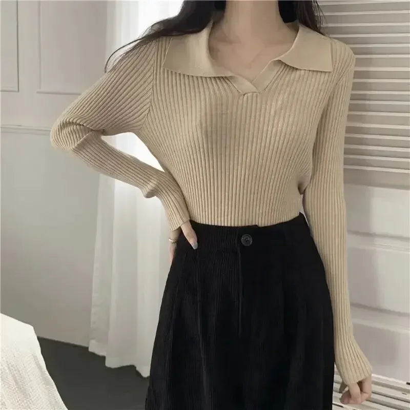 Camila | Women's knitted turtleneck sweater with long sleeves