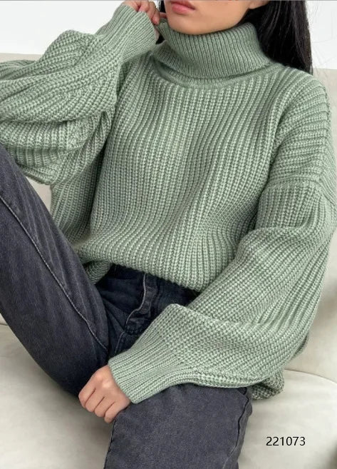 Thalia | Warm knitted sweater for women for autumn and winter