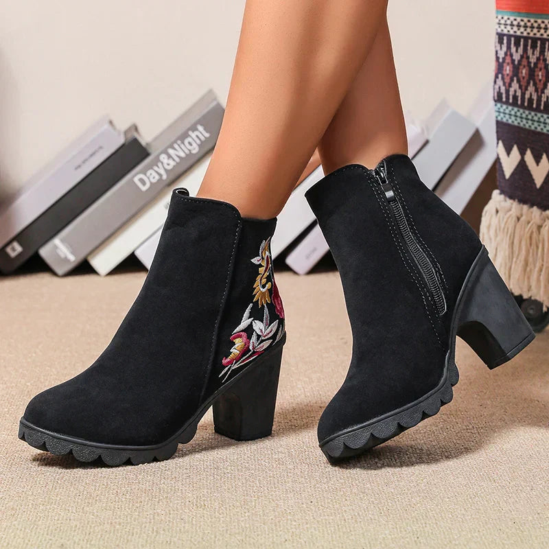 Johana | Custom-made, supportive orthopedic heels