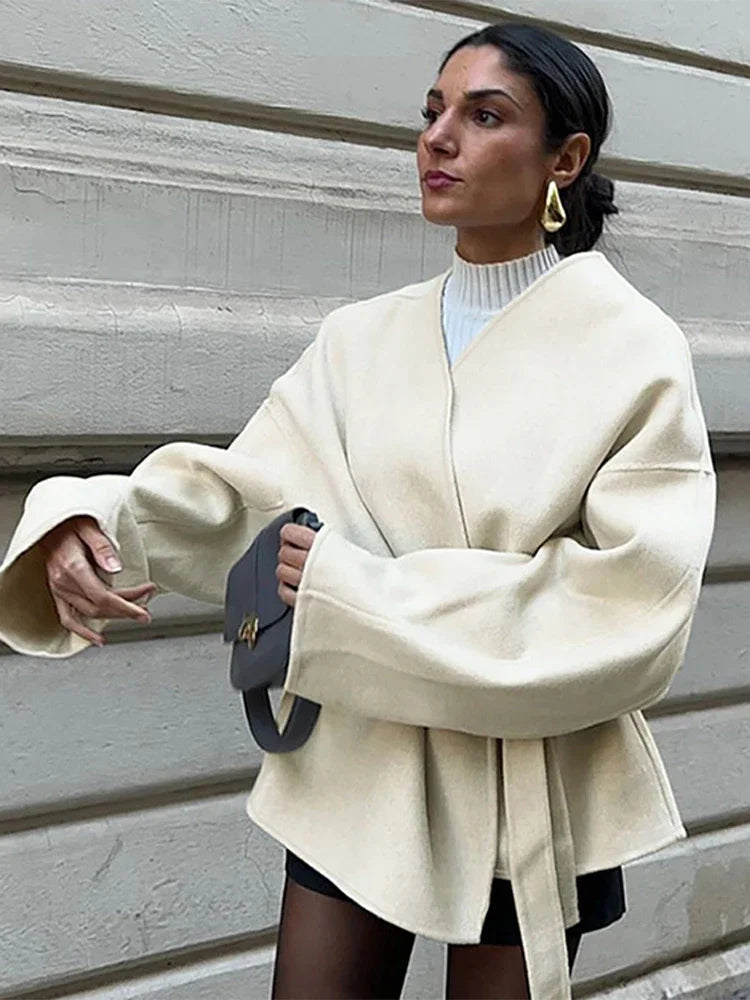 Romina | Warm vintage short coat for women