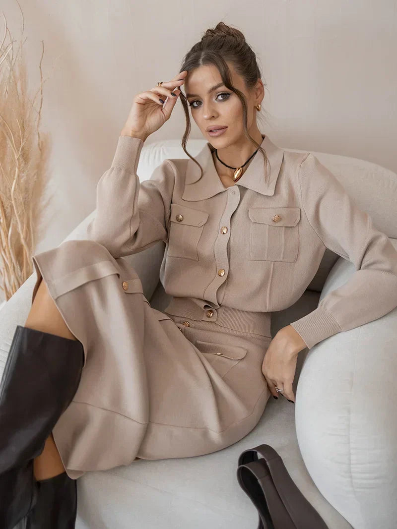 Aranza | Elegant knitted blazer skirt