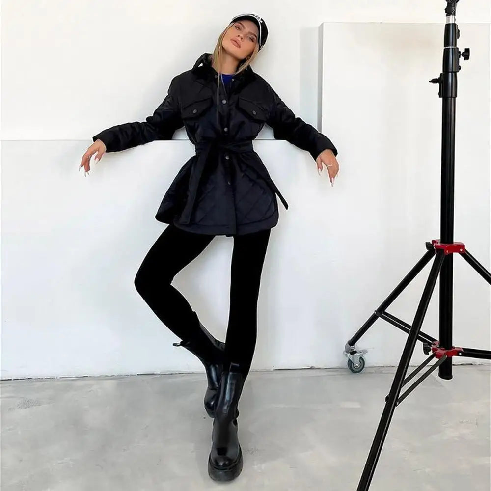 Zaida | Classic padded jacket with snap fasteners for women