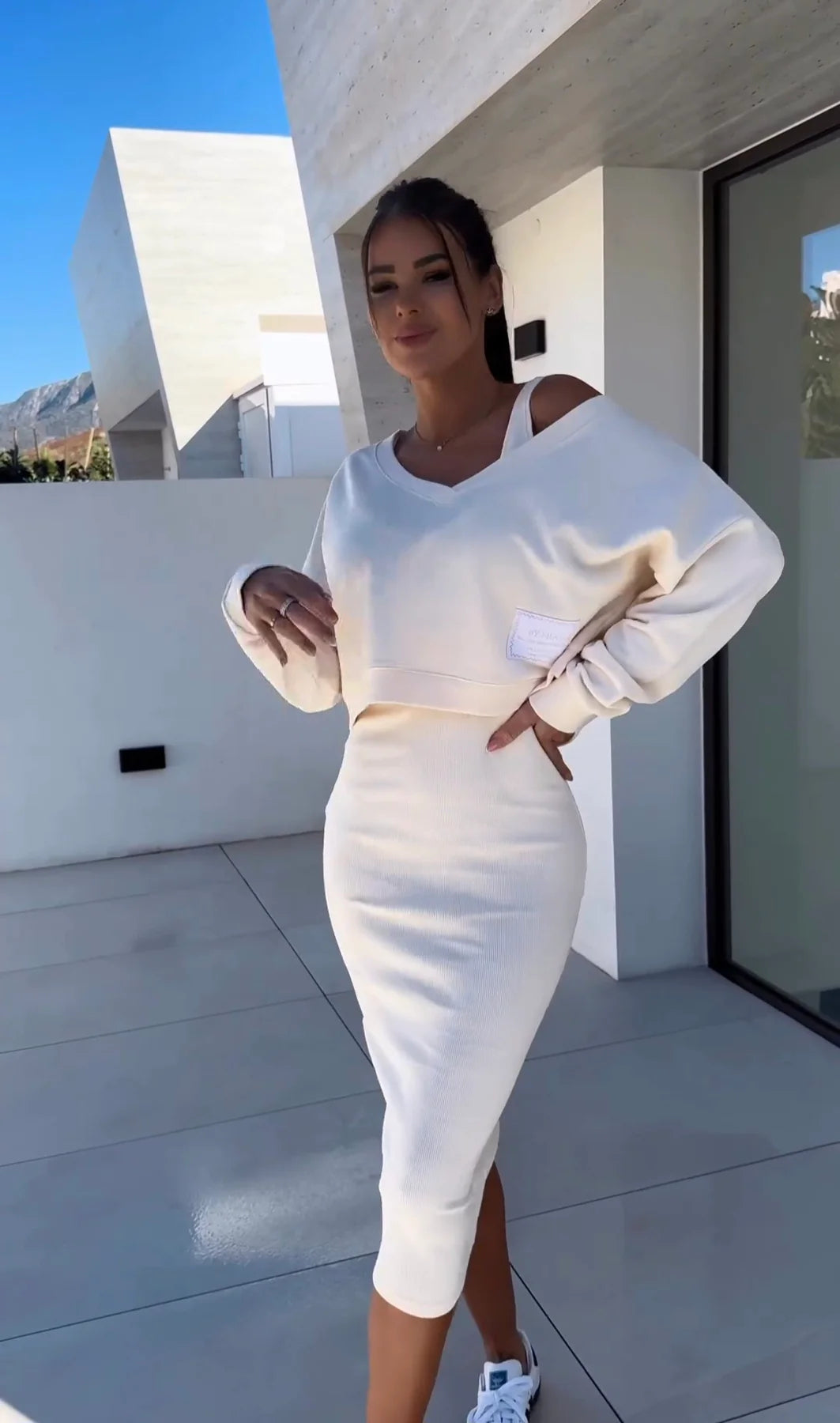Maricela® | Sleeveless dress and sweater set for women
