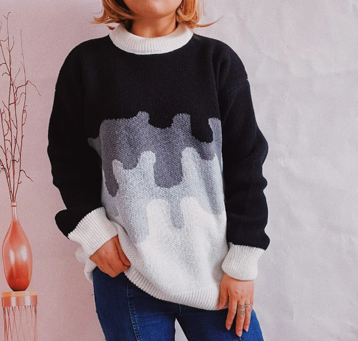 Dolores | Timeless and elegant winter sweater