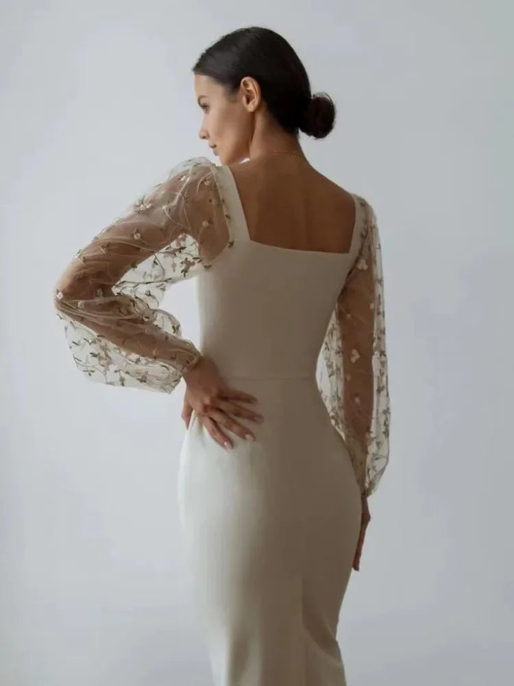 Aurora® | Evening And Party Dress With Square Neckline And Long Sleeves