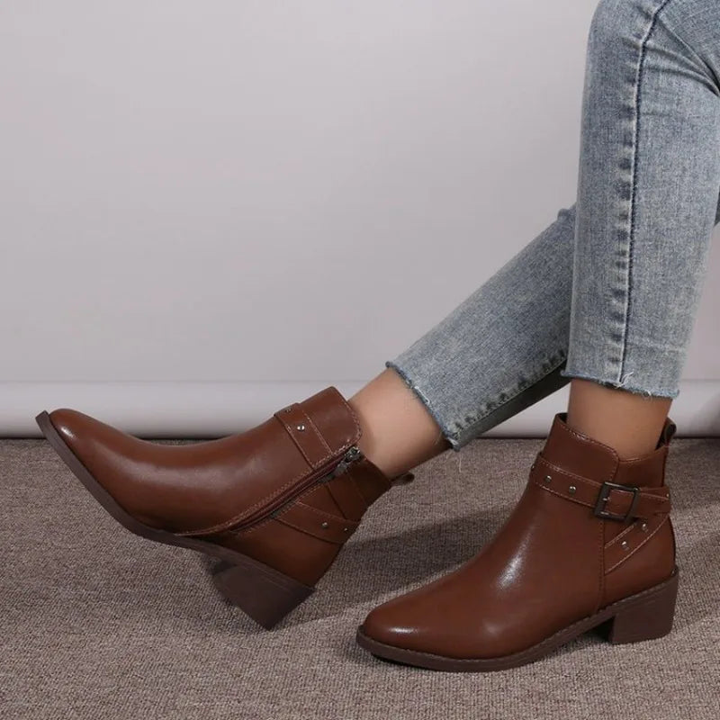 Gloria | Trendy and supportive orthopedic boots