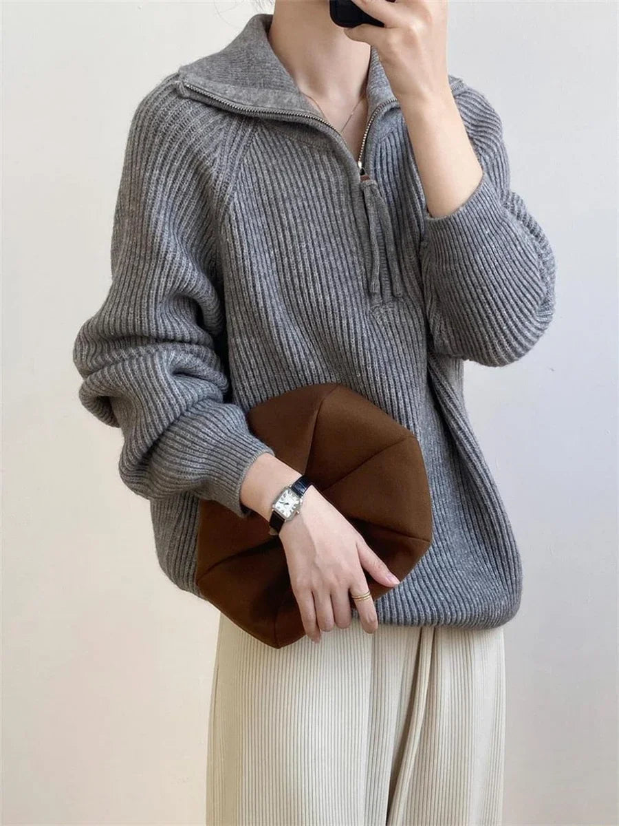 Teodora | Fashionable and effortless winter sweater