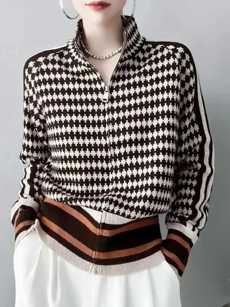 Elizabeth | Effortless and trendy winter sweater