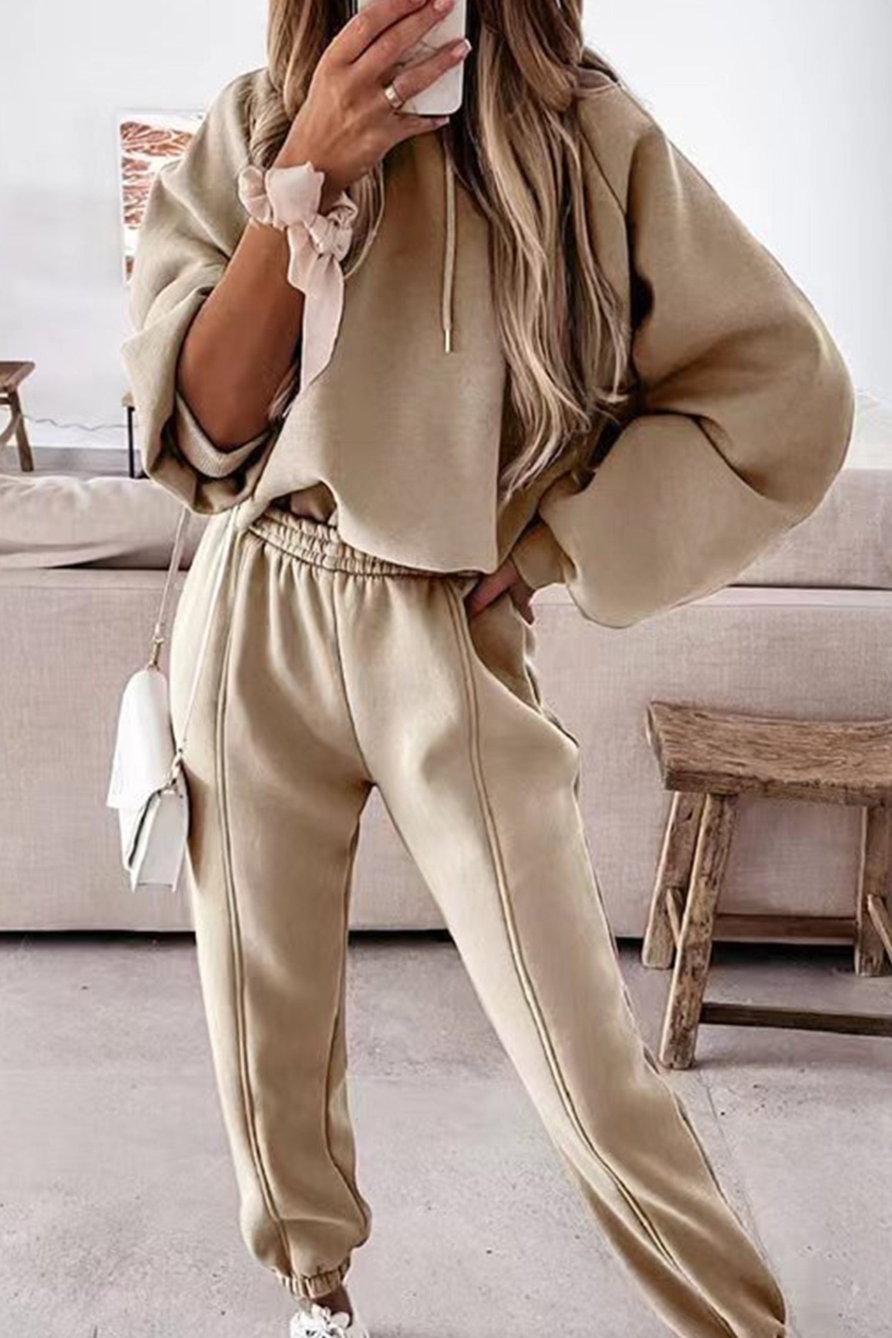 Dayana | Solid color short suits with hood