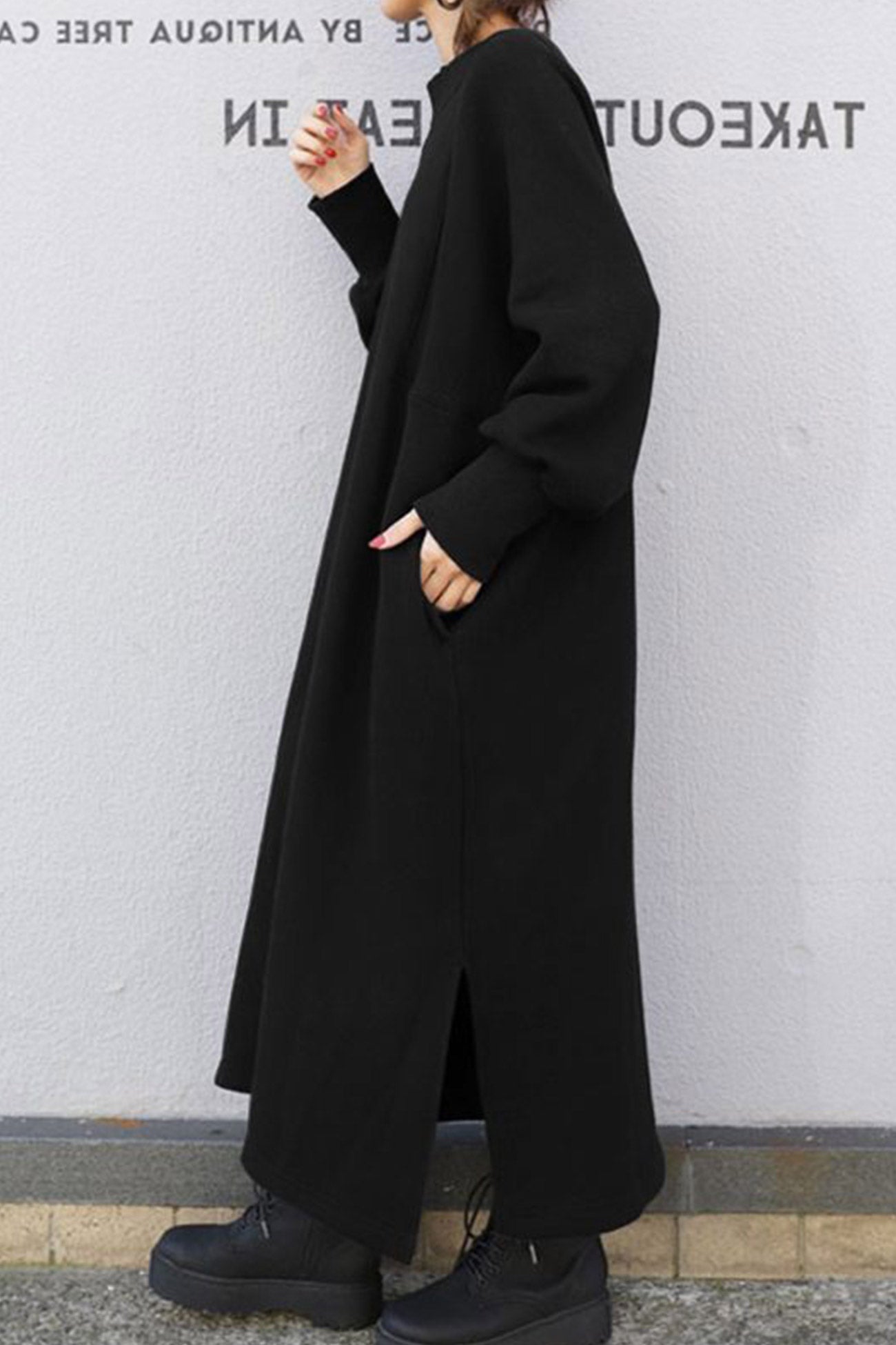 Beate | Solid sweatshirt dress with a crew neck and slit