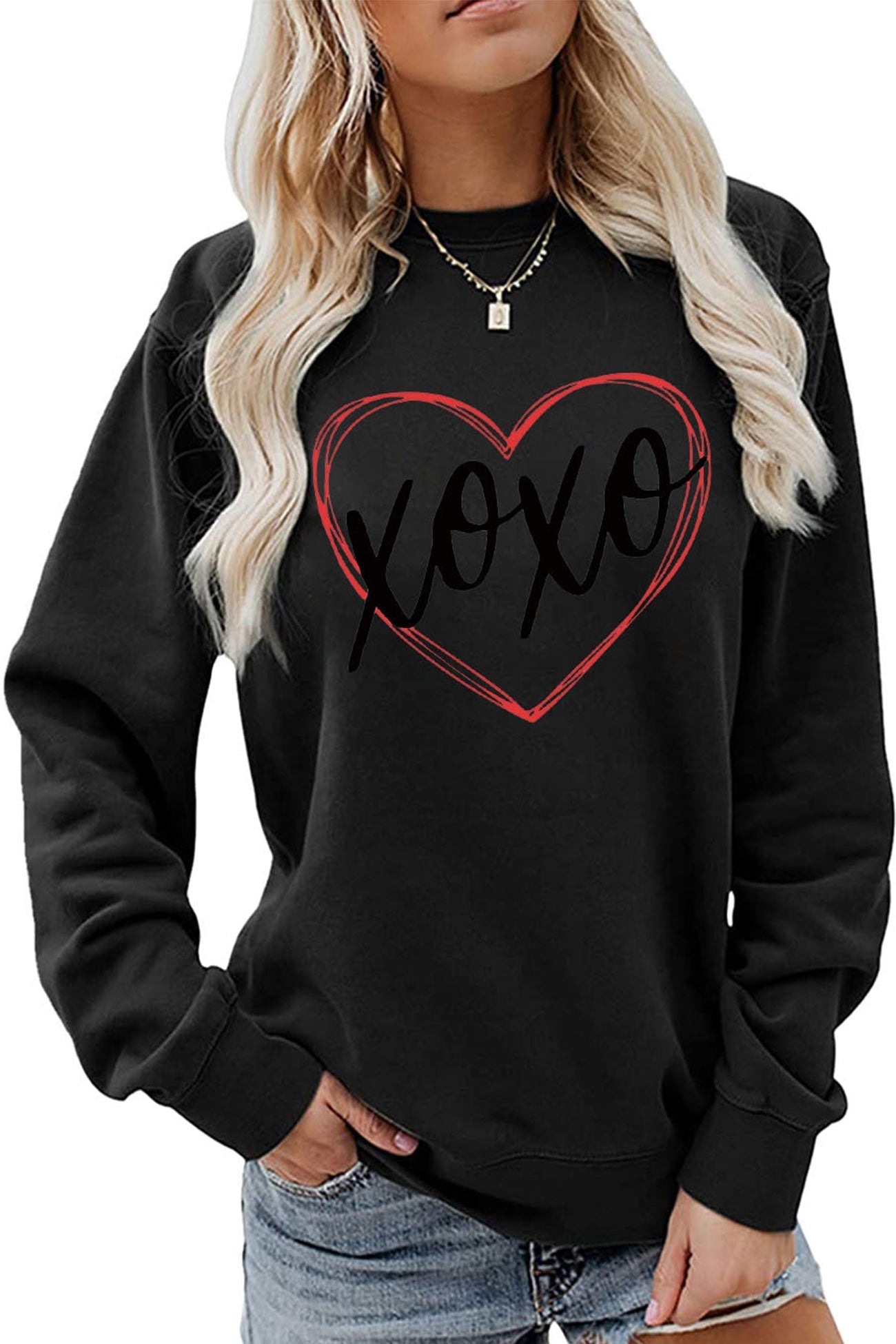 Claudia | Thin heart letter graphic sweatshirt