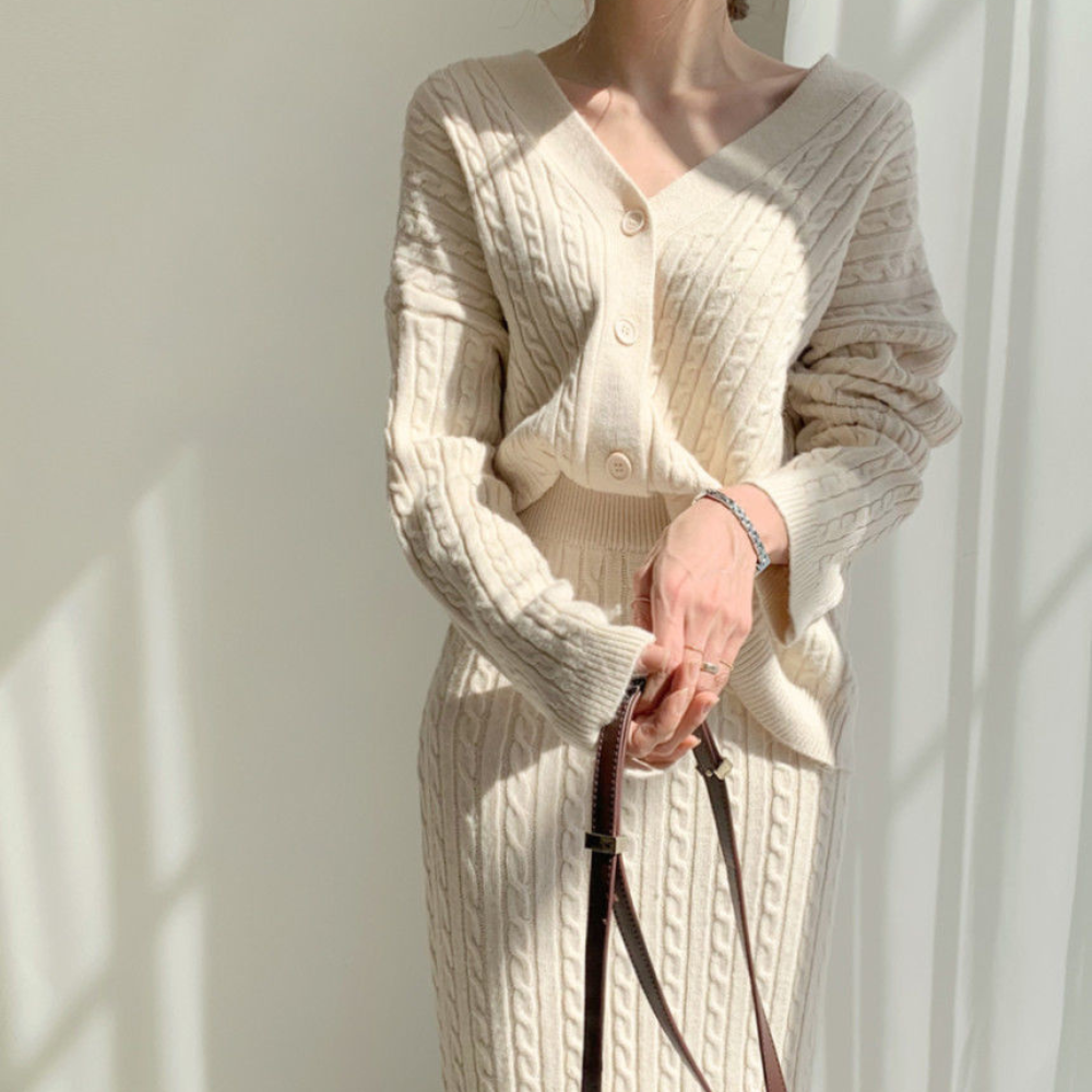 Herma | Knitted top and skirt set