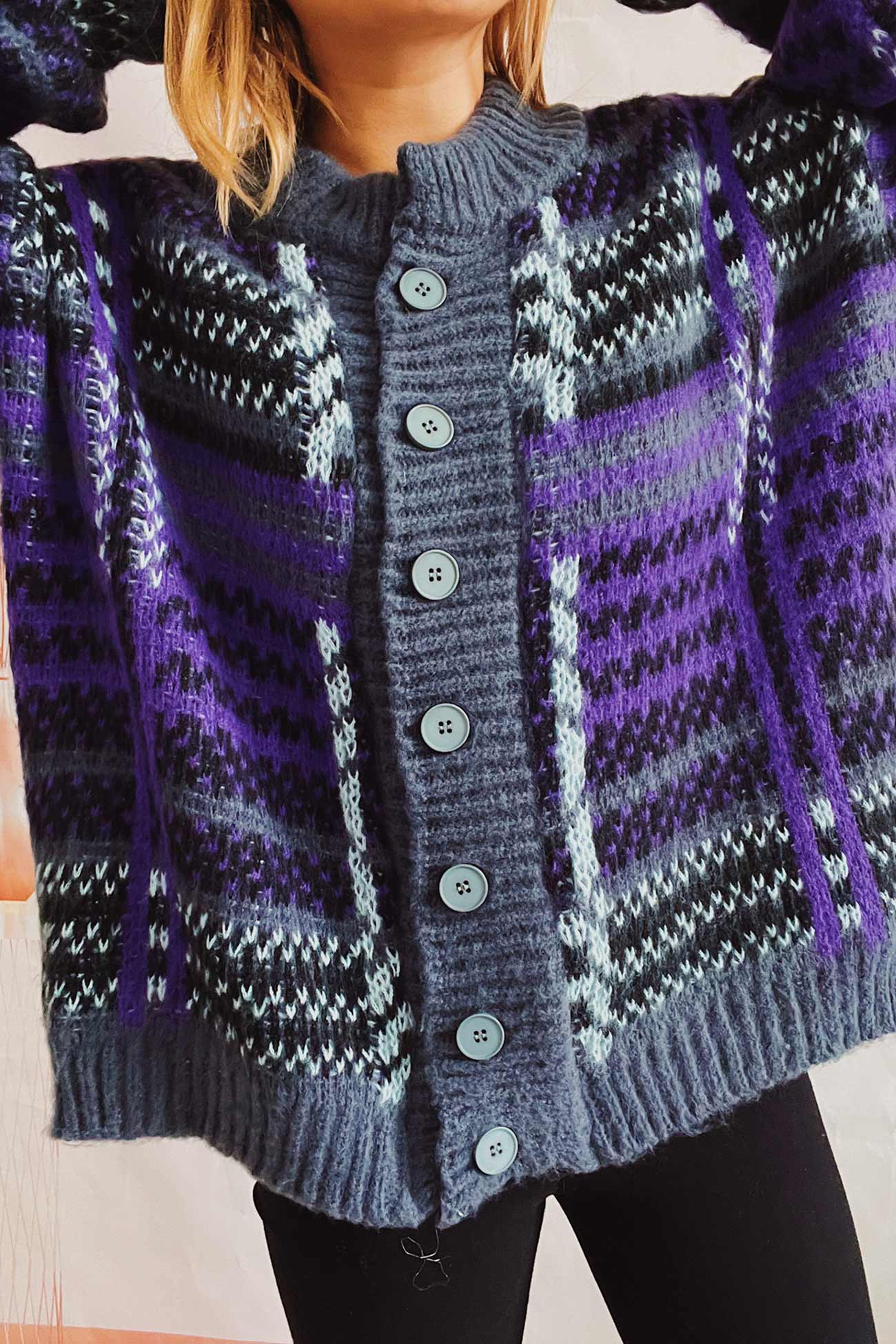 Karin | Vintage cardigan with contrast stripes