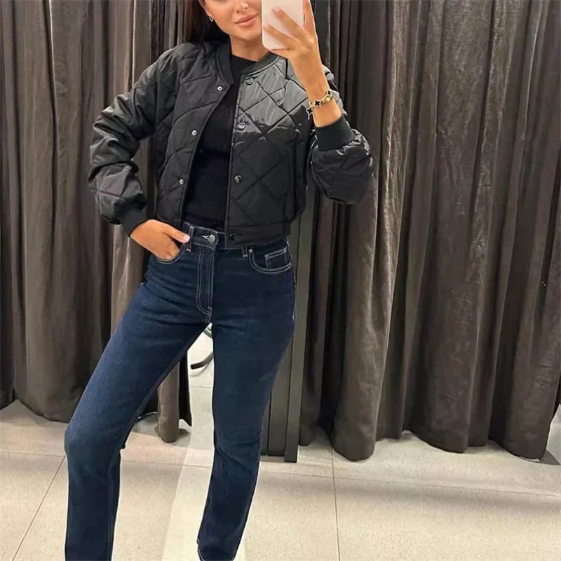Alba | Effortless and chic winter garment