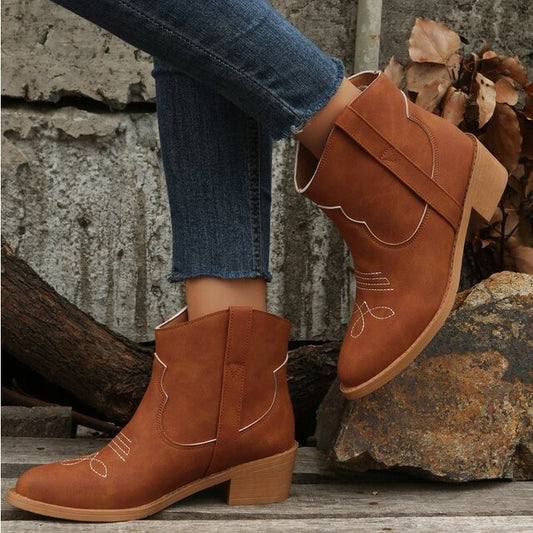 Tatiana | Trendy and supportive orthopedic boots