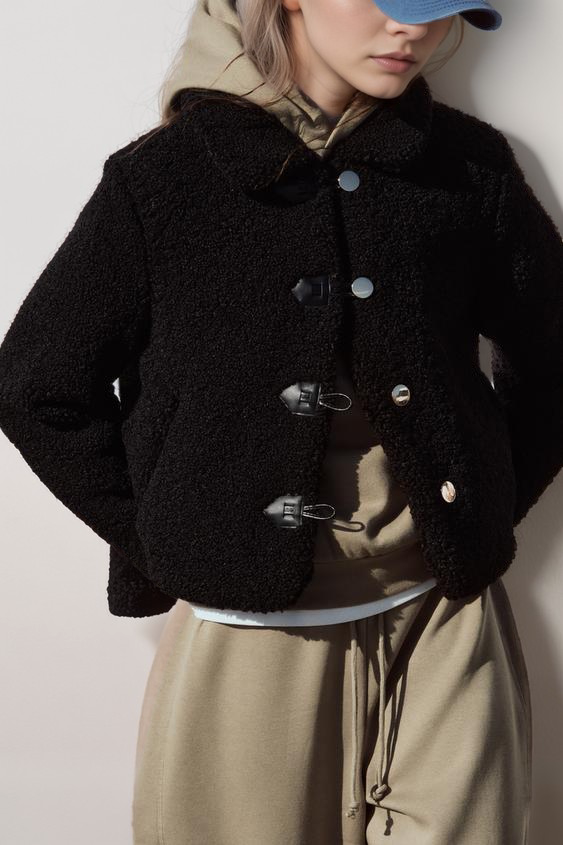 Gertrudis | Effortless and trendy winter coat